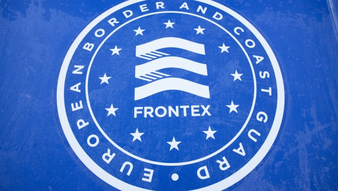 FOTO: Frontex uzraksts
