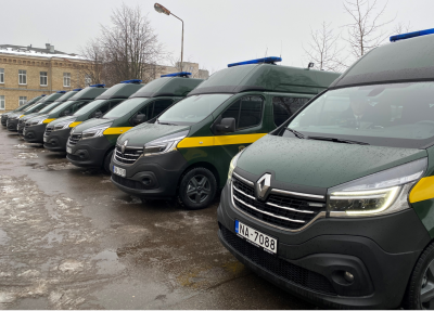 FOTO: Jaunie mikroautobusi
