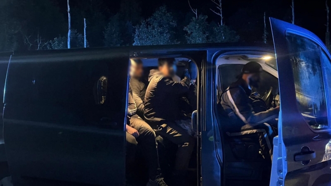 Aizturēti kārtējie nelegālie imigranti un viņu atbalstītāji