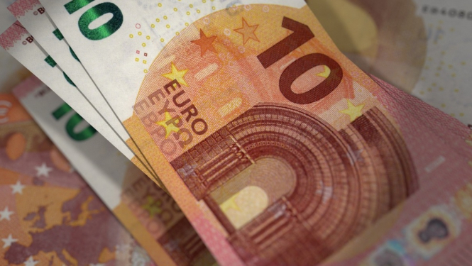 FOTO: 10 eiro banknote