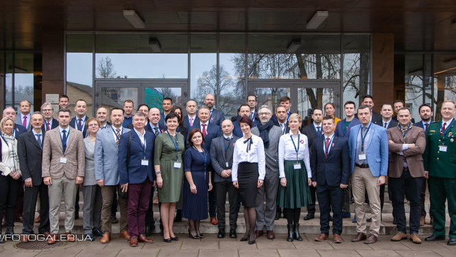 FOTO: Frontex maģistri