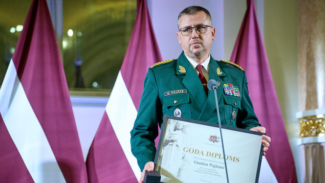 FOTO: VRS priekšnieks saņem MK Gada balvu