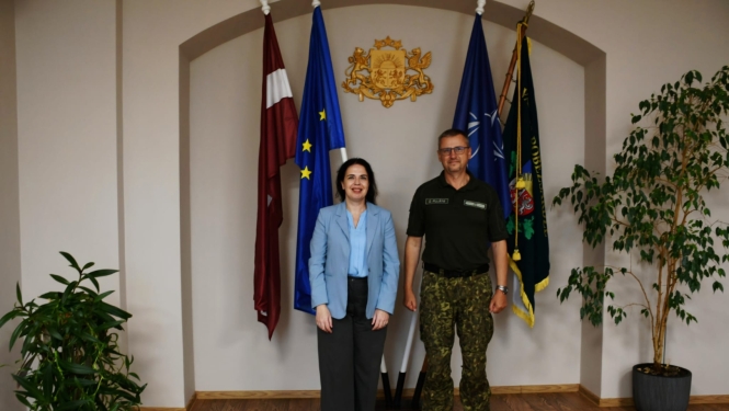 FOTO: VRS priekšnieks ar Izraēlas vēstnieci Latvijā