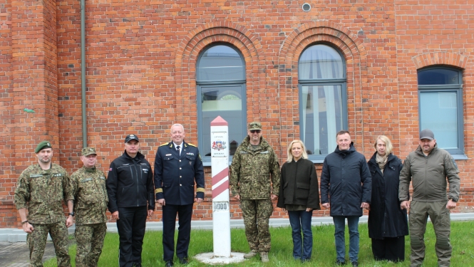 FOTO: Sēdes dalībnieku kopbilde