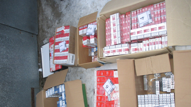 foto : kontrabandas cigaretes