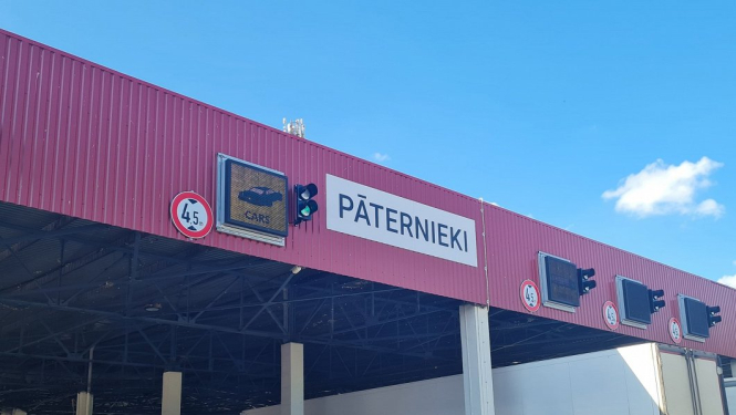 pāaternieki