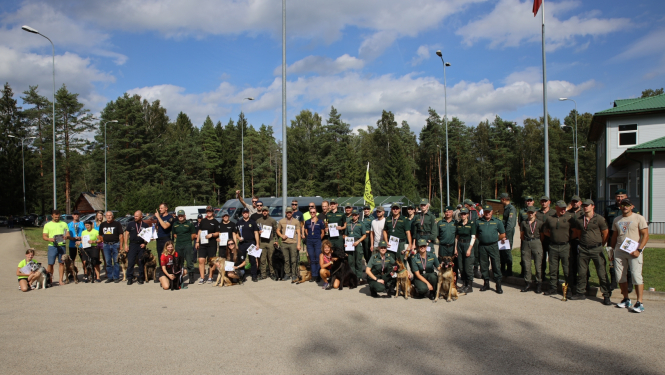 FOTO: Kinologu biatlona sacensību norise