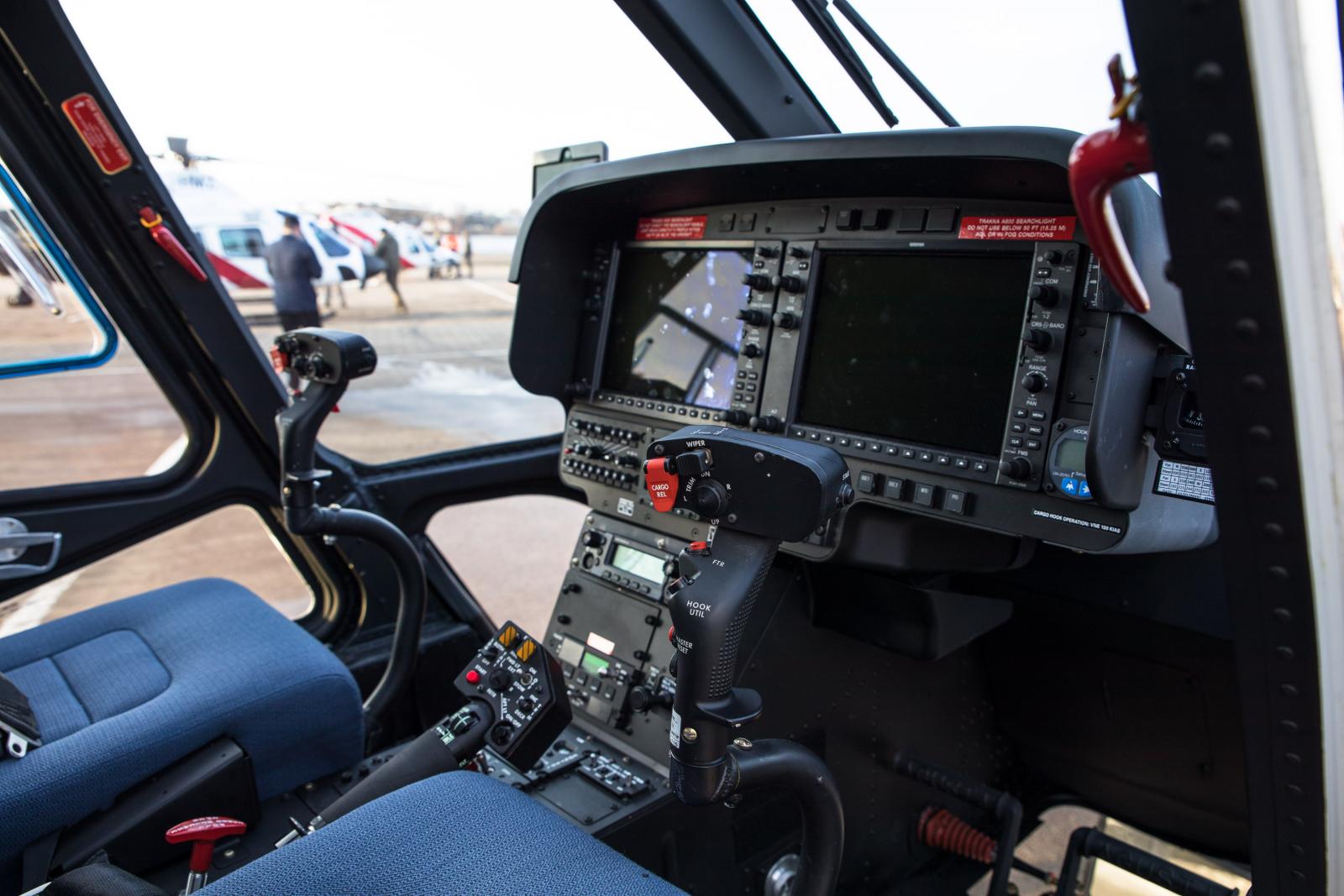 FOTO: Jaunais VRS helikopters