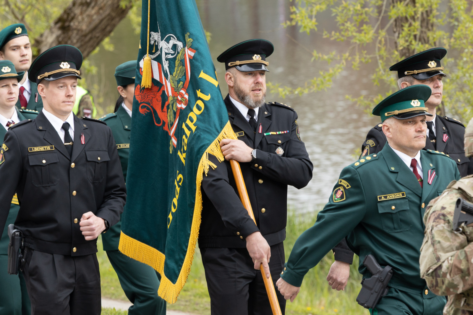 FOTO: Militārā parāde