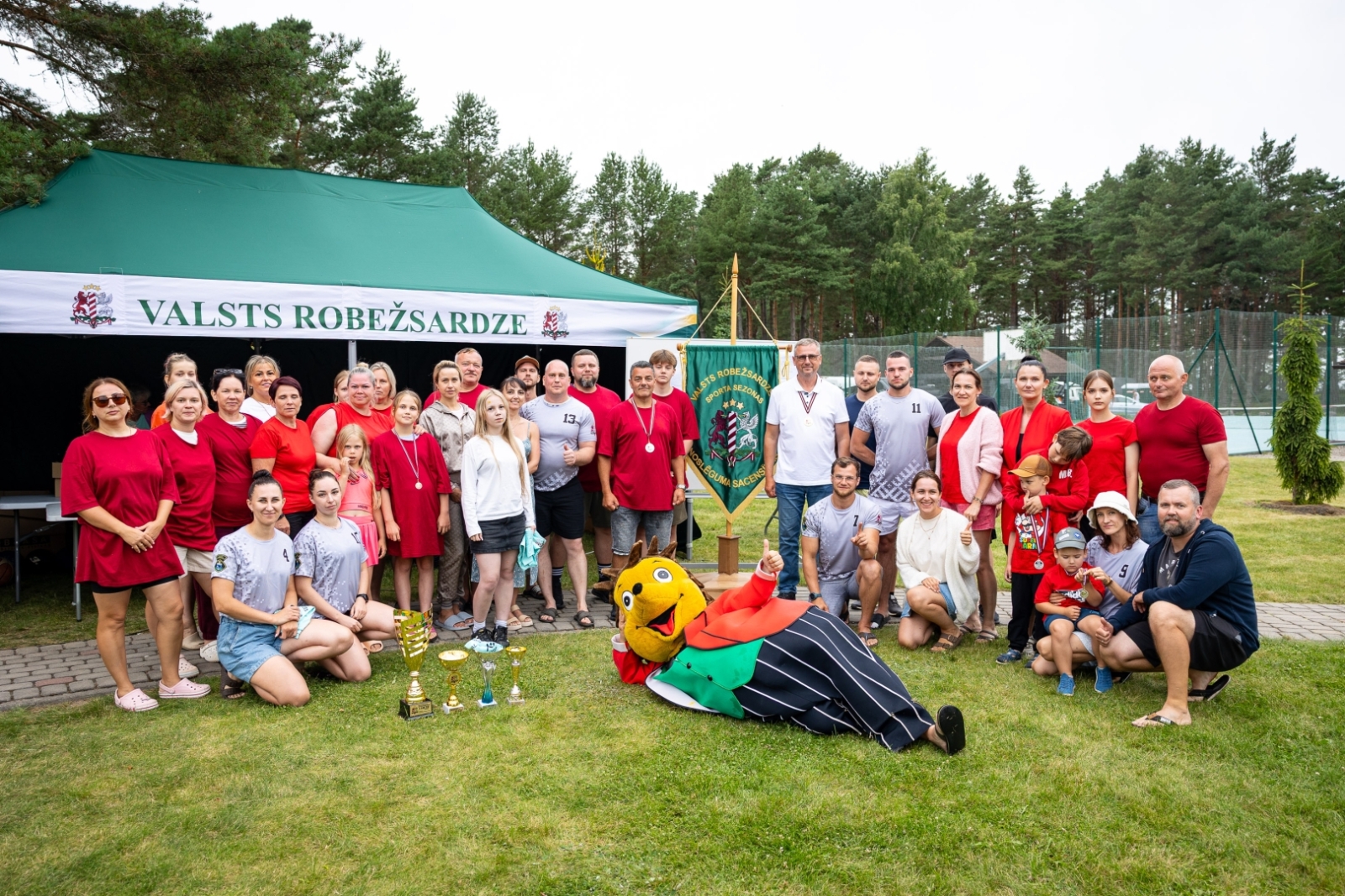 FOTO: Sporta sezonas noslēguma sacensības