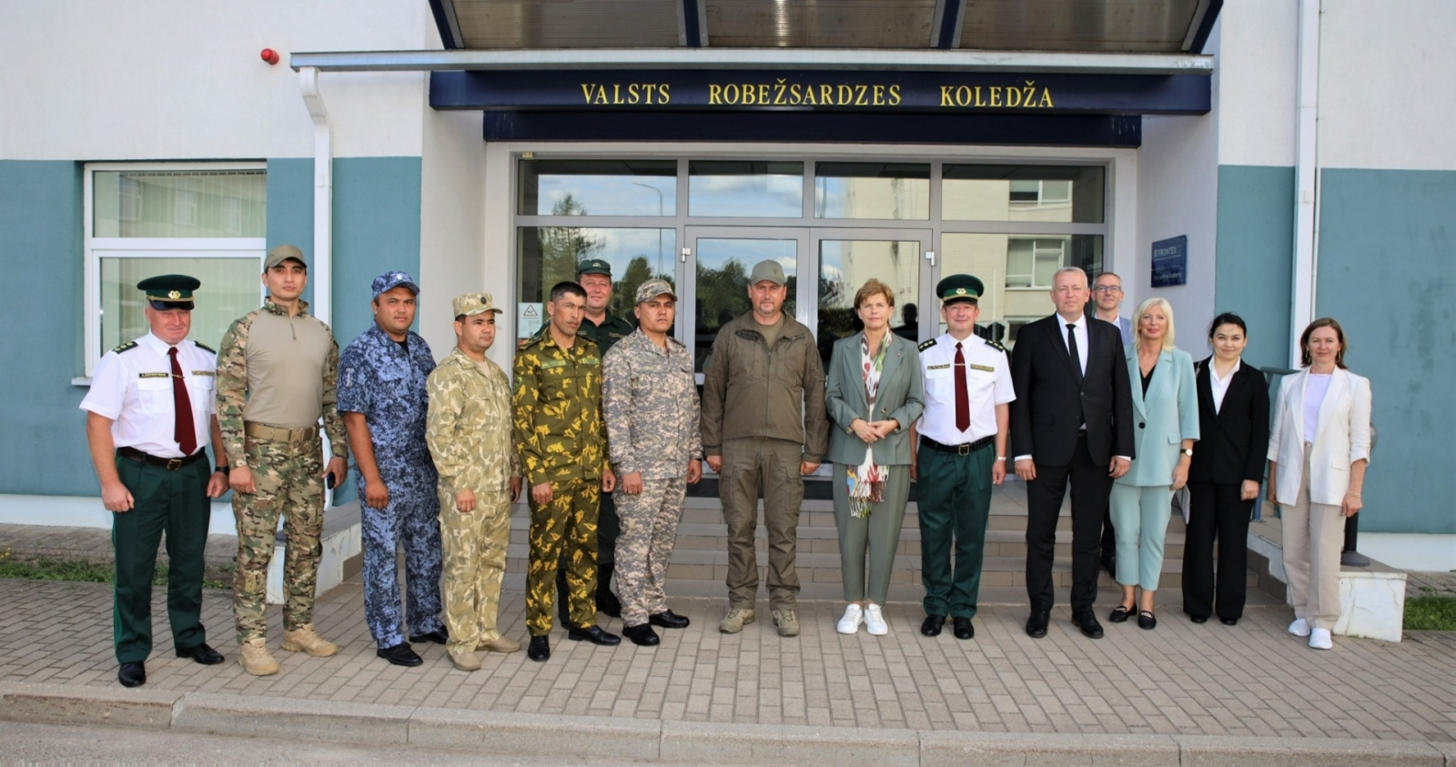 FOTO: Ārlietu ministre VRK