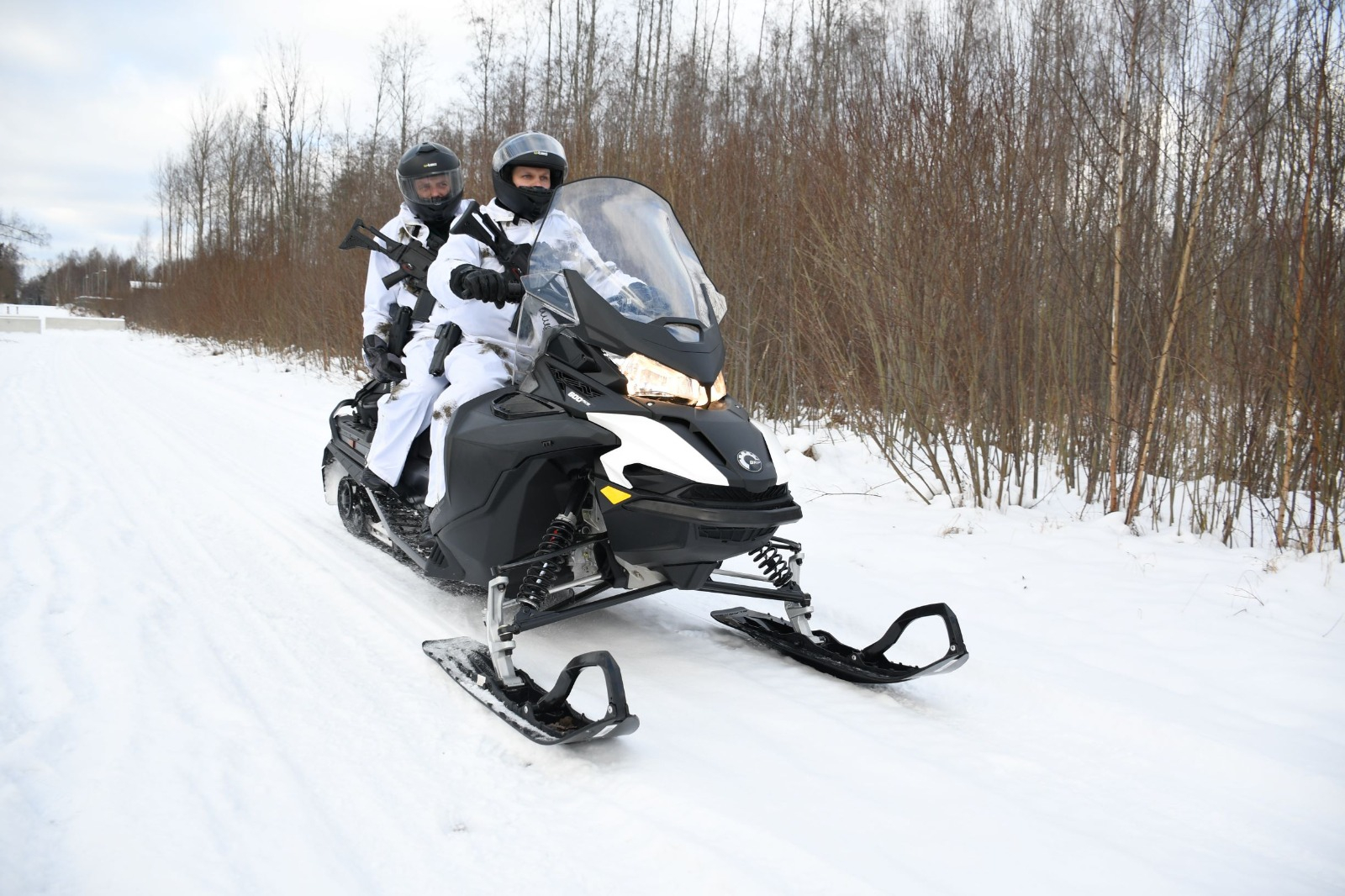 sniega motocikls