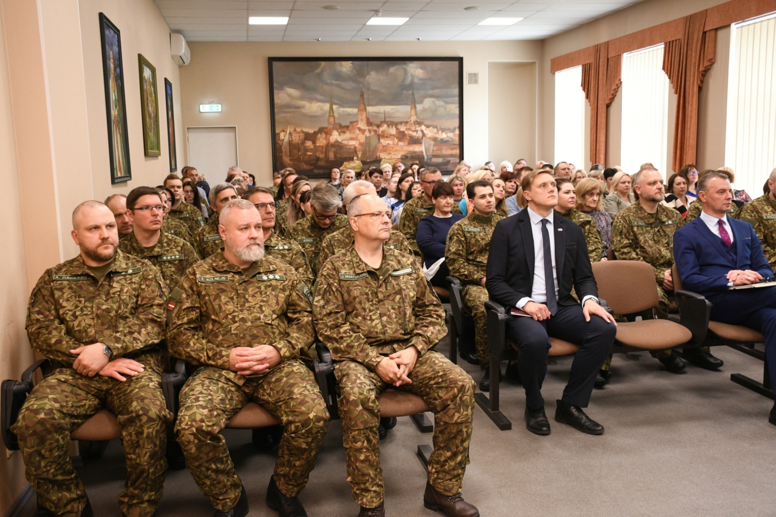 FOTO: Ministra vizīte