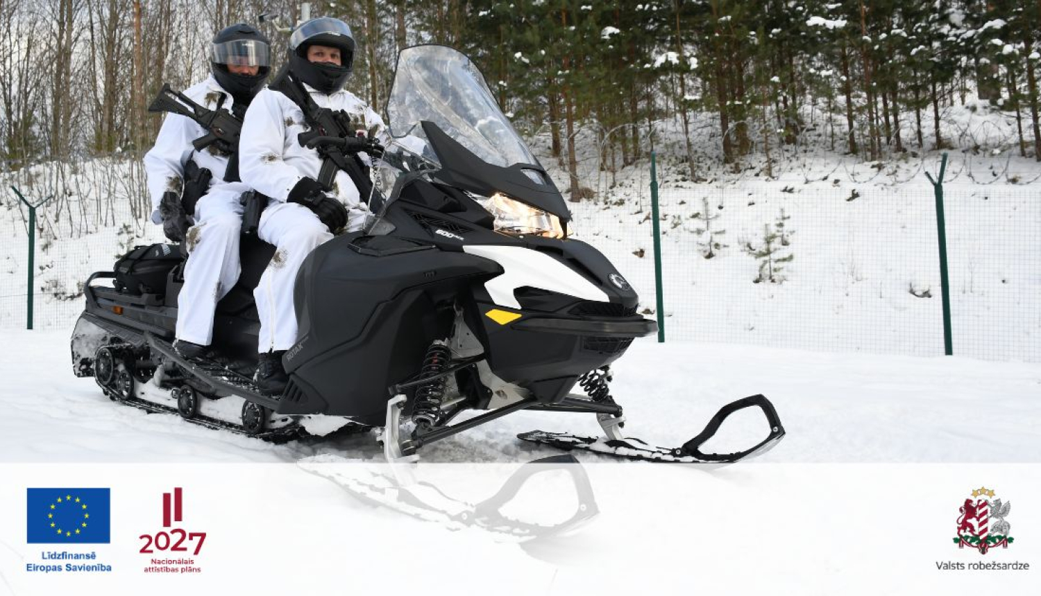 sniega motocikls un robežsargi