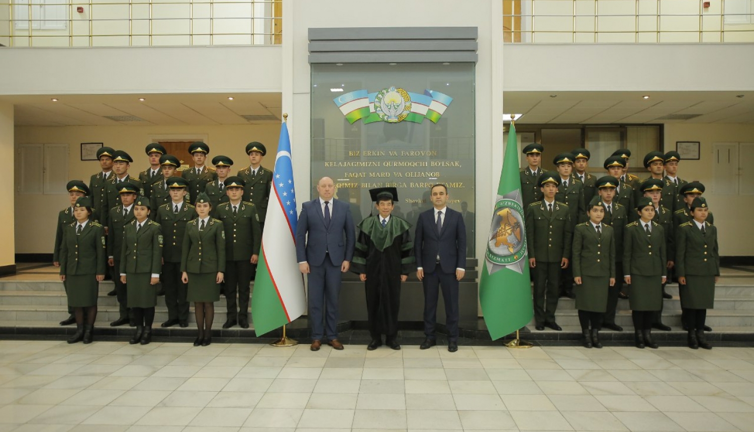 FOTO: Bomca dalībnieku kopbilde