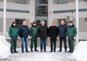 Valsts robežsardzes priekšnieks kopā ar Iekšlietu ministru apmeklē valsts robežu