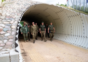 FOTO: Valsts prezidents apmeklē robežu