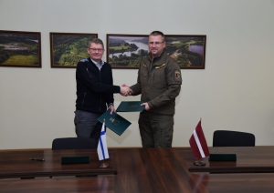 Tiekas Latvijas un Somijas Robežapsardzības iestāžu vadītāji