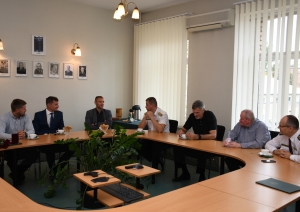 FOTO: VRS vadība pasniedz apbalvojumus olimpiešiem
