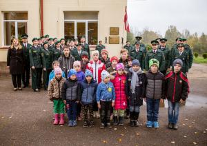 FOTO. Robežsargi piedalās Robežsardzes sagrāves piemiņas pasākumos