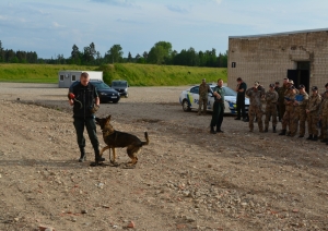 Informatīvais pasākums Valsts aizsardzības mācības vasaras nometnē Skrundā