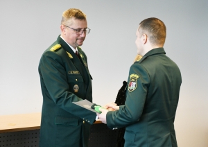 FOTO: Robežsargi saņem apbalvojumus Iekšlietu ministrijā