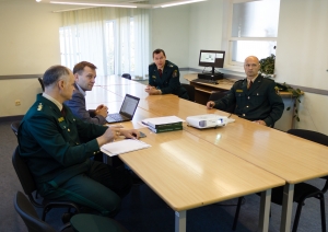 FOTO: Frontex aģentūras sadarbības koordinators apmeklē Latvijas – Krievijas ārējo robežu