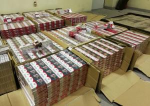 FOTO: Kontrabandas cigaretes