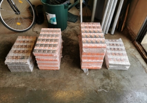 Robežsargi izņem 45 000 kontrabandas cigarešu