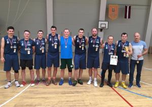 FOTO: VRS basketbola komandu kopbilde