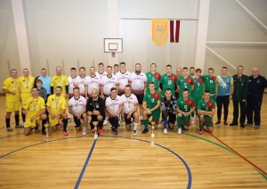 fUTBOLS