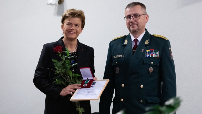 FOTO: Valsts robežsardzes priekšniekS un ārlietu ministre