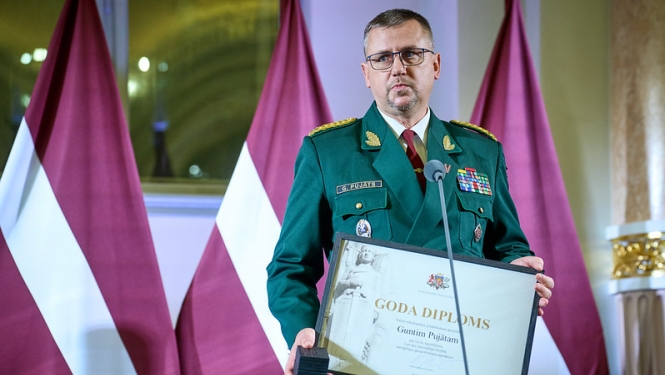 FOTO: VRS priekšnieks saņem MK Gada balvu