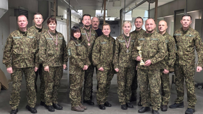 FOTO: Šaušanas sacensību dalībnieki