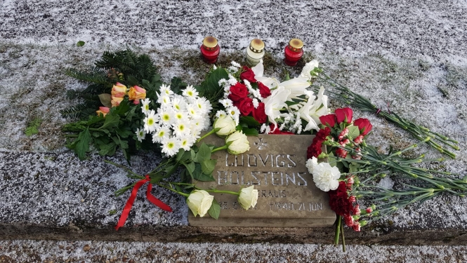 FOTO: Piemiņas pasākums