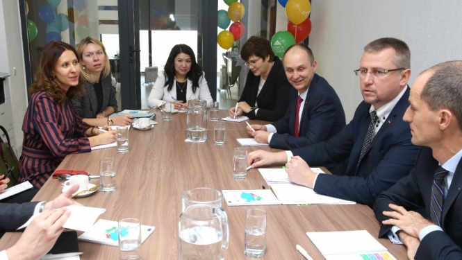 FOTO: VRS priekšnieks BOMCA 10 sanāksmē