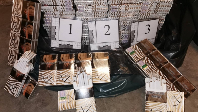 FOTO: Kontrabandas cigaretes