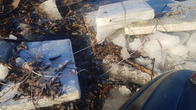 FOTO: Kontrabandas cigaretes