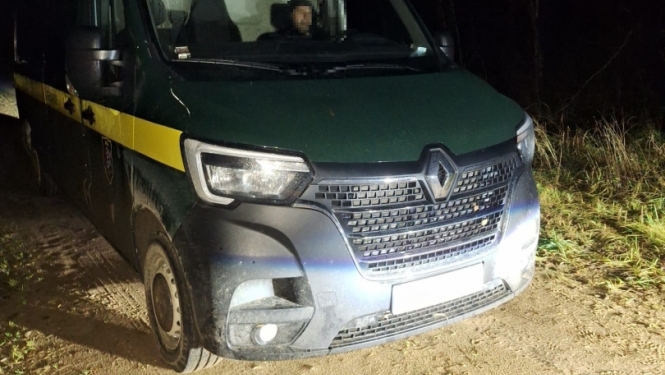 FOTO: Konstatētais mikroautobuss