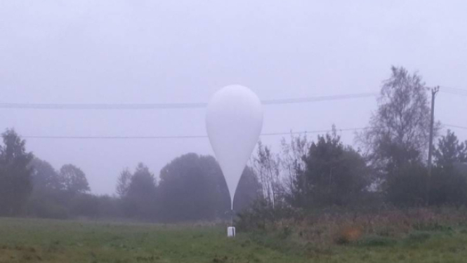 FOTO: Balons ar cigaretēm