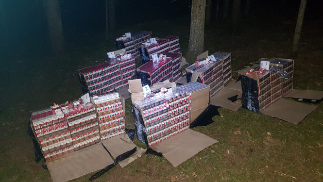 Foto : Kontrabandas cigaretes