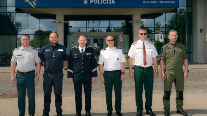 FOTO:  Baltijas valstu policijas un robežsardzes priekšnieku kopbilde