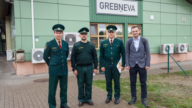 FOTO: Frontex aģentūras sadarbības koordinators apmeklē Latvijas – Krievijas ārējo robežu