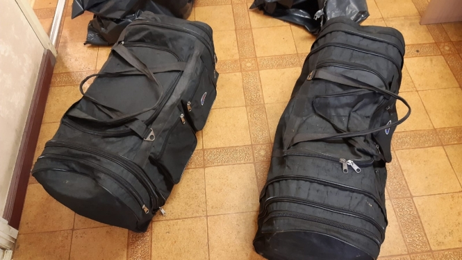 Robežsargi izņem 40 000 kontrabandas cigarešu