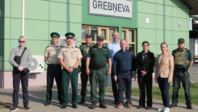 FOTO: Somijas un Vācijas sakaru virsnieki apmeklē Valsts robežsardzes teritoriālās pārvaldes