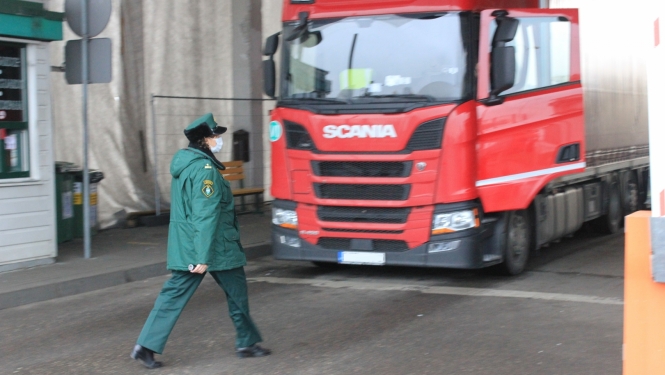 FOTO: Robežsargs darbībā