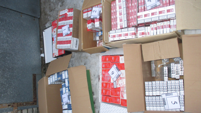 foto : kontrabandas cigaretes