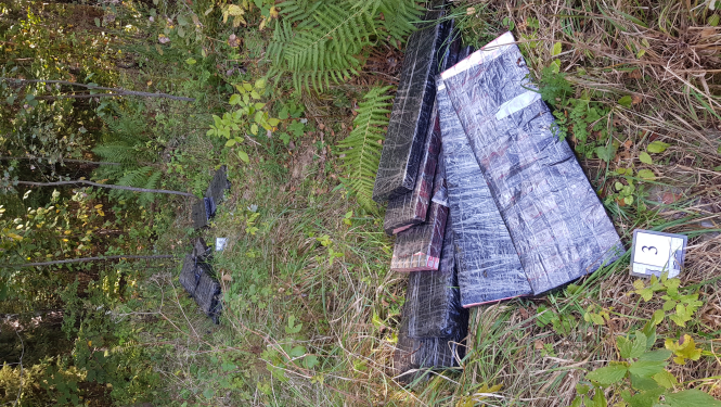 Foto kontrabandas cigaretes