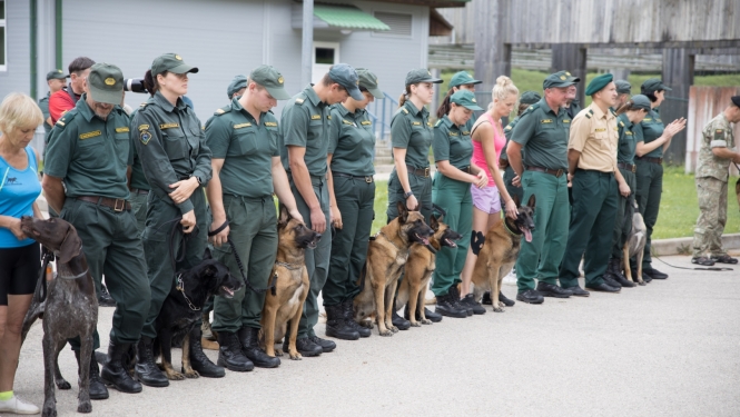 Norisinājās starptautiskās kinologu biatlona sacensības “Latvija 2023”