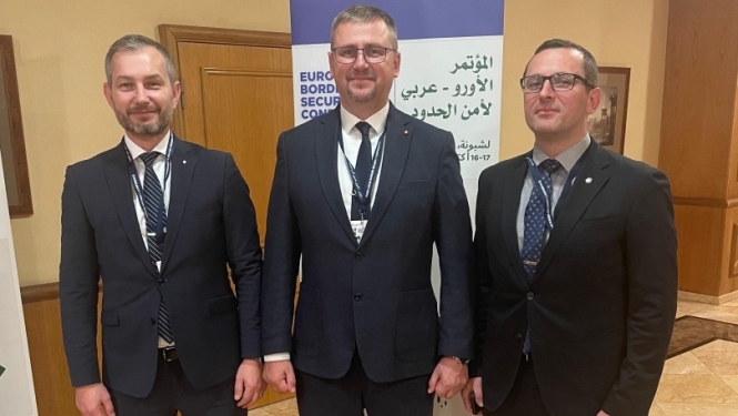 FOTO: VRS priekšnieks konferencē